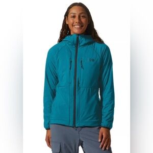 Mountain Hardwear Puffy 🩵